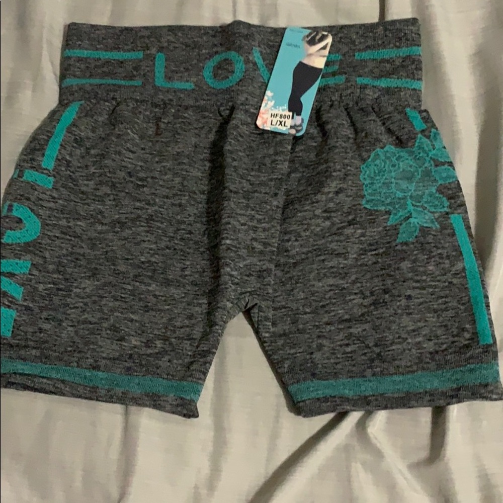 Compression shorts